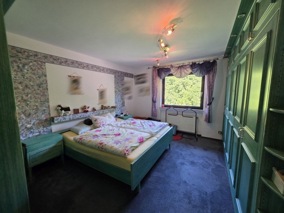 Schlafzimmer EG Zweifamilienhaus Solingen / Gr�frath