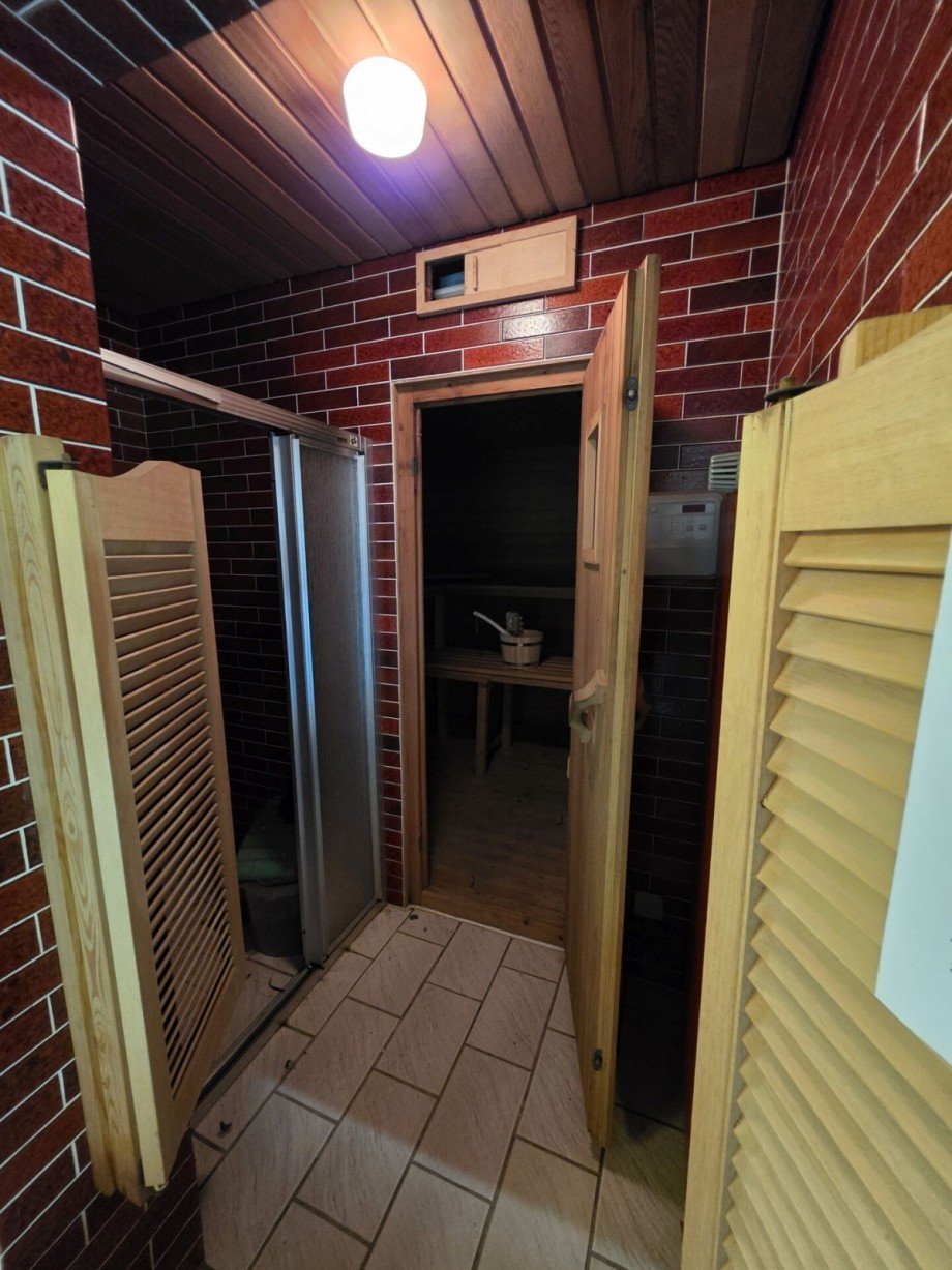 Sauna Zweifamilienhaus Solingen / Gr�frath